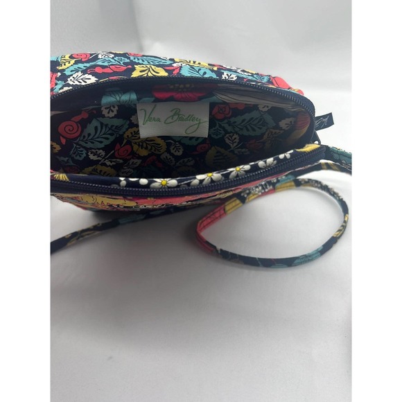 VERA BRADLEY. Happy Snails ~ Mini Hipster Crossbody Purse - Picture 2 of 4